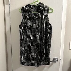 CUTE sleeveless blouse!